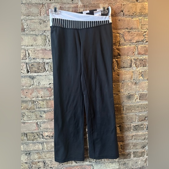 lululemon athletica Black and White Pants - Picture 1 of 6